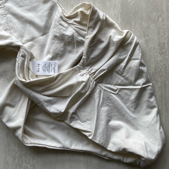 BLUE LIFE Swim One Piece - Picture 6 of 14